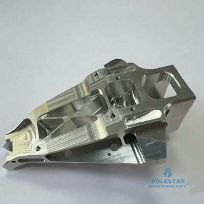 ALU 7075 RC Xe tải Chiếc xe phụ tùng nội bộ CNC Dịch vụ gia công bạc Đen Anodized