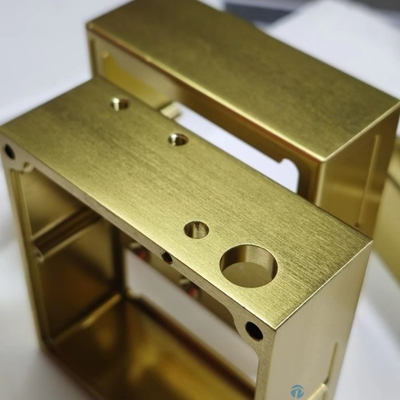 6082 Vỏ nhôm cho máy chiếu ẩm ốc vỏ CNC Trung tâm gia công dịch vụ